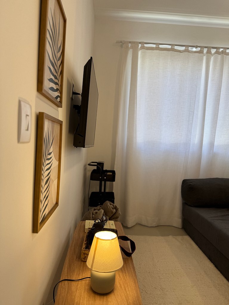 Lindo Apto na quadra do mar de Canasvieiras C06