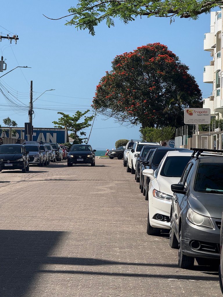 Lindo Apto na quadra do mar de Canasvieiras C06