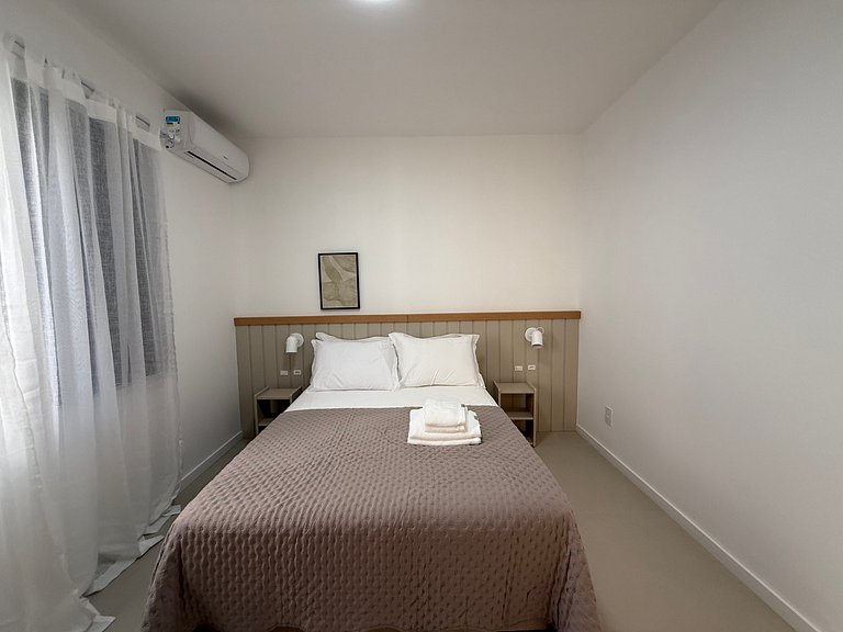 Apto no coração dos Ingleses 150 m da praia