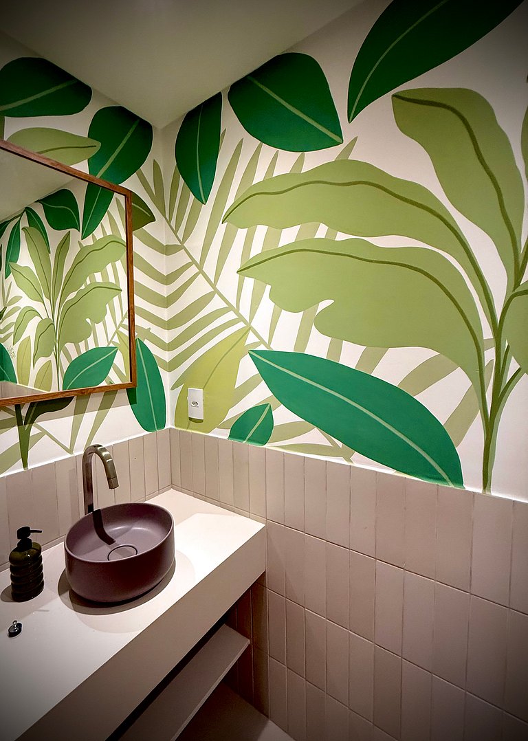 2 suítes frente-mar, piscina, quadra tênis/padel