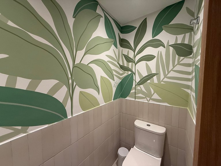 2 suítes frente-mar, piscina, quadra tênis/padel