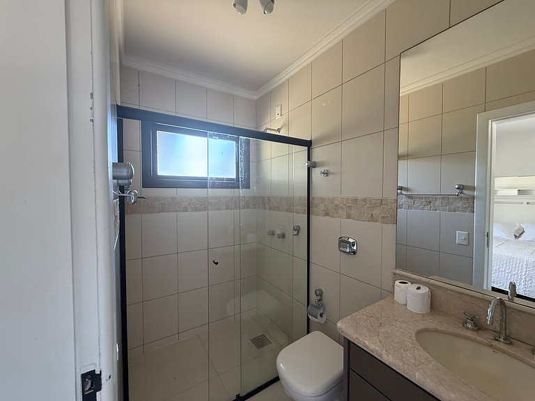 4 suítes Jurerê Internacional 170m da praia