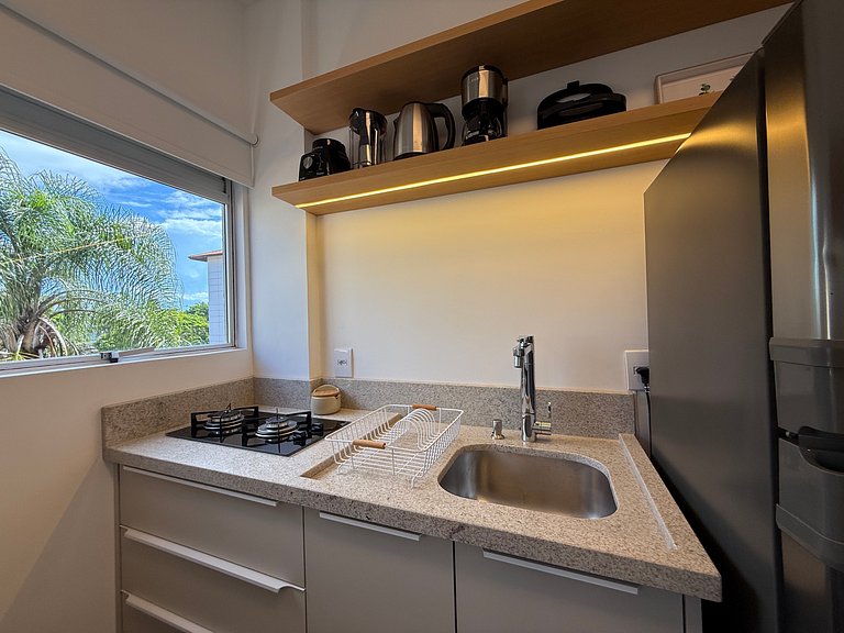 Lindo e renovado Apto 180 metros do mar