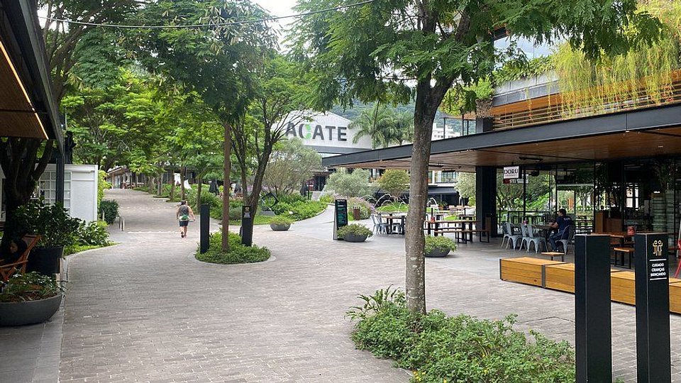 Passeio Primavera. Onde gastronomia, negócios e bem-estar se encontram em Florianópolis